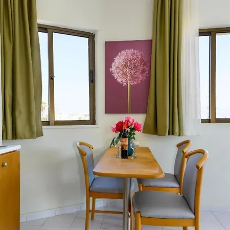 Aparthotel Ivory